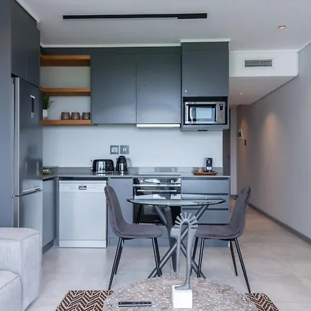 Luxury Bellagio 203 One Bed With Inverter Durban Exterior photo