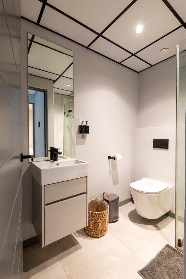 Luxury Bellagio 203 One Bed With Inverter Apartment Durban